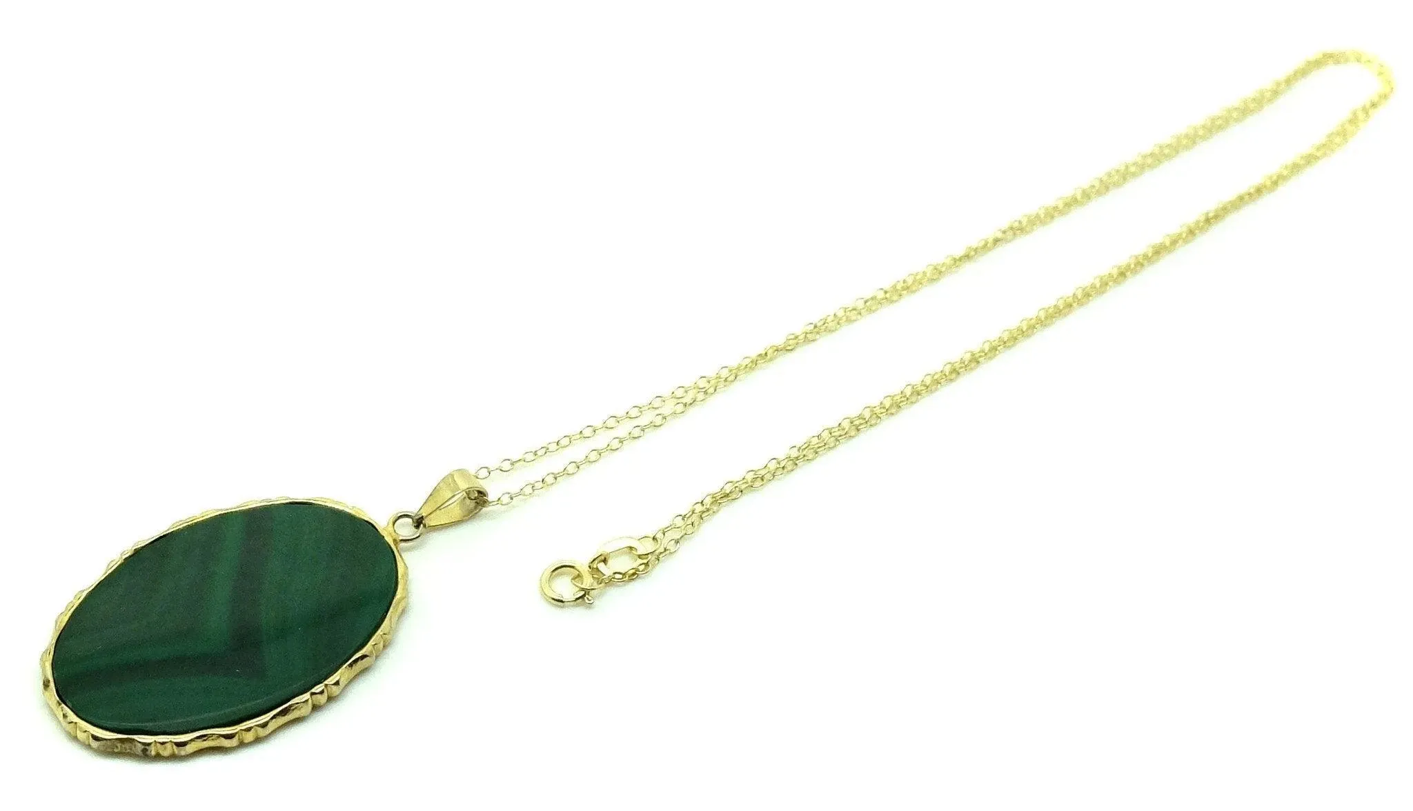 Antique Victorian (1837-1901) Scottish Moss Agate Slice Pendant Necklace