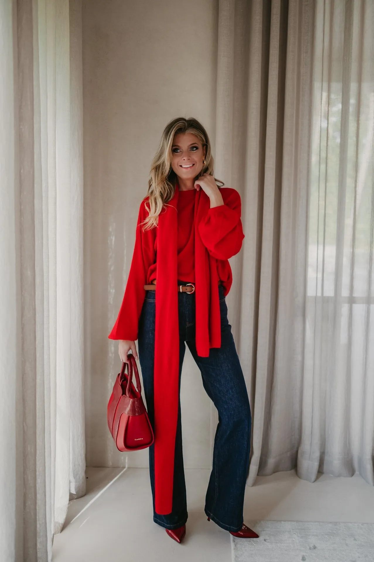 Dolente scarf I Red