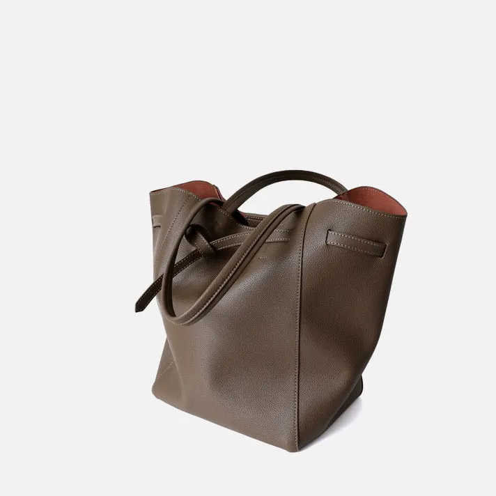 Elsa Tote Bag