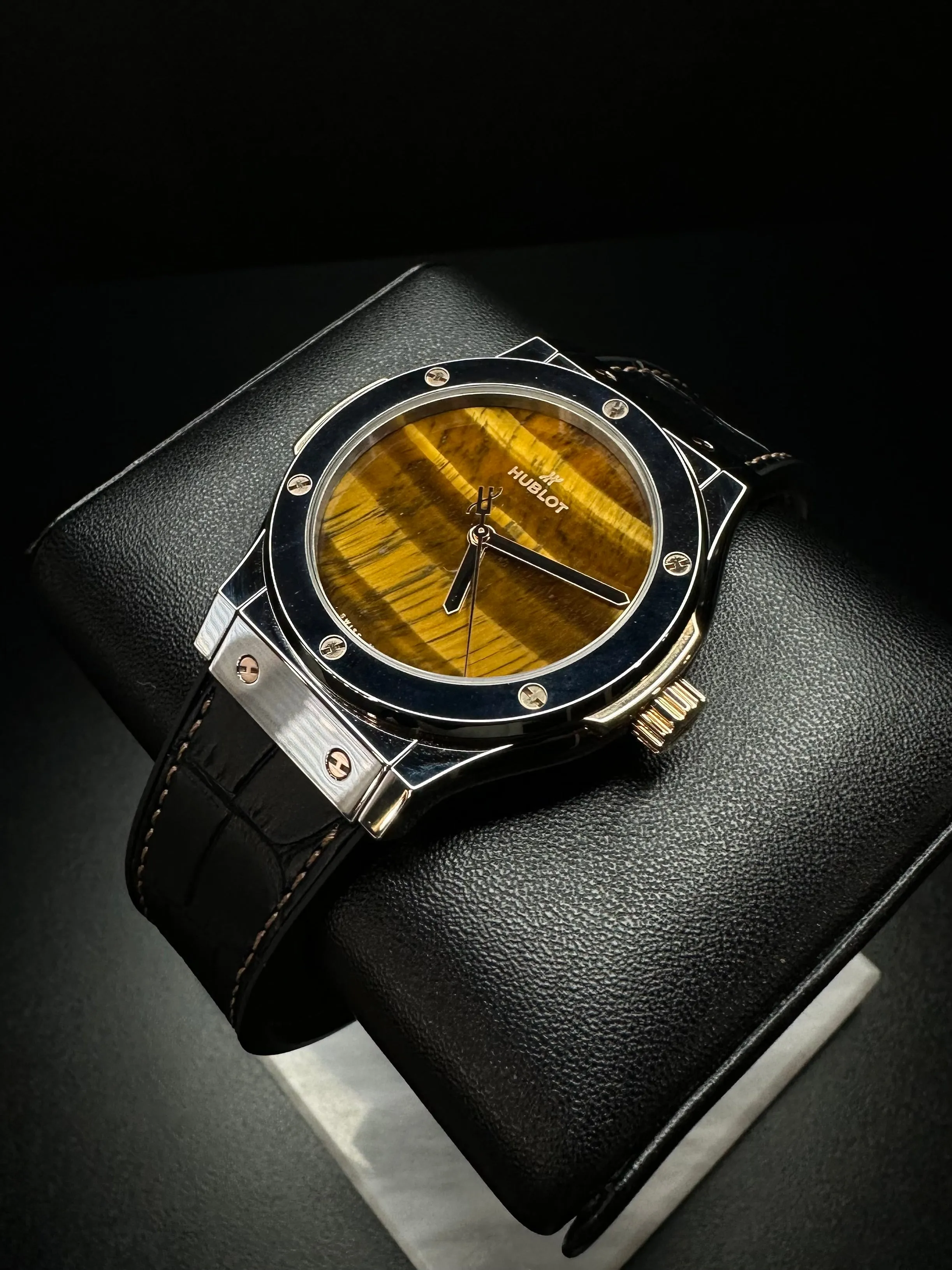 Hublot Classic Fusion 42 mm Elements Eye Of Tiger