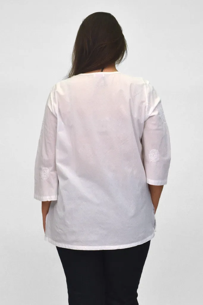 La Cera Plus Size White Embroidered V-Neck Casual Shirt