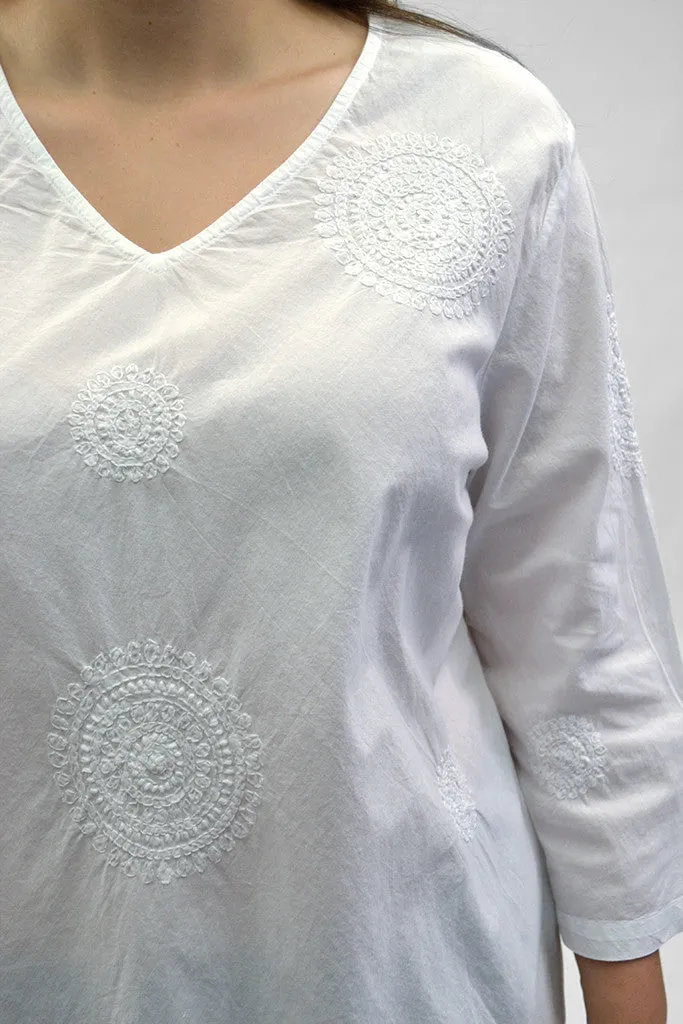 La Cera Plus Size White Embroidered V-Neck Casual Shirt