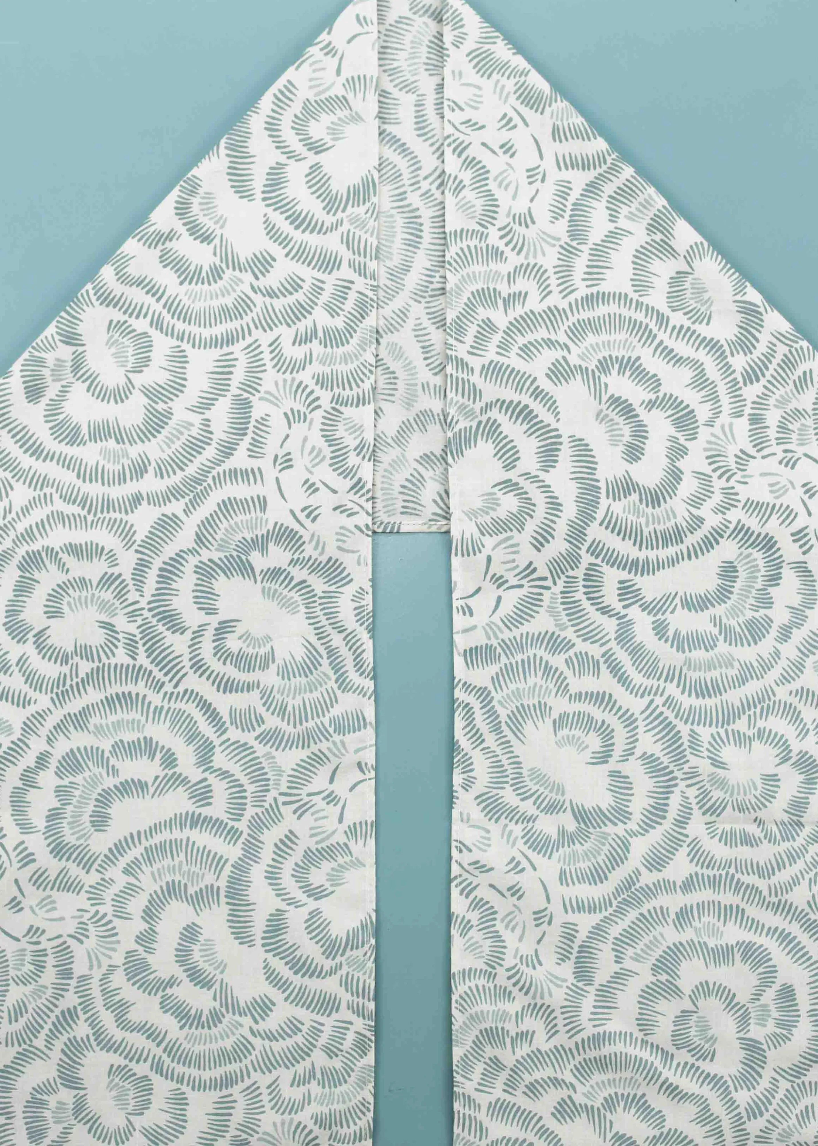 MEMPHIS - PEONY KOI LIGHT