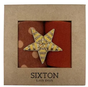 Porto rust and Barcelona sock box duo with pin