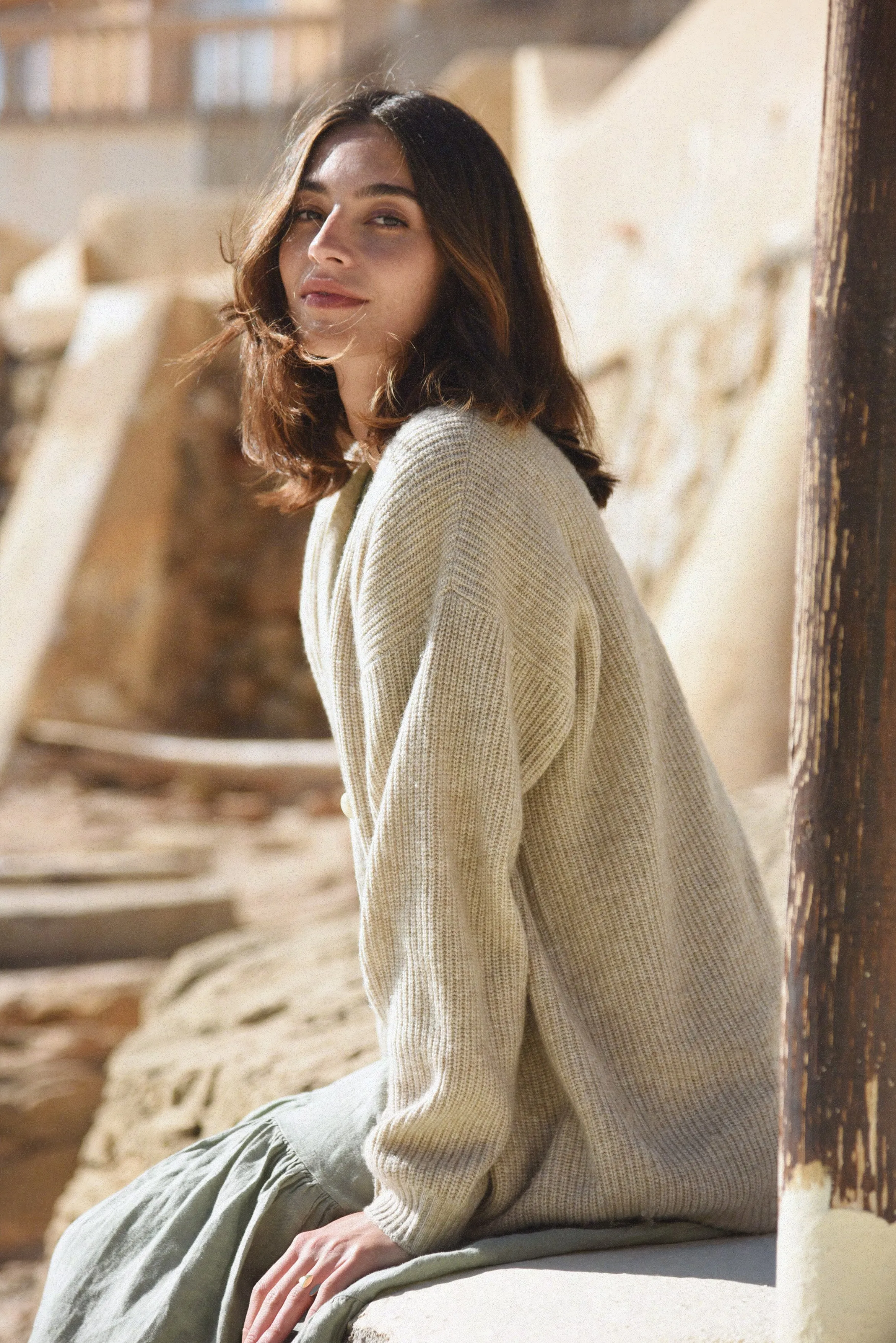 The Cashmere Muma Cardigan // Oatmeal