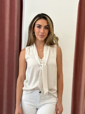 Willa Tie Neck